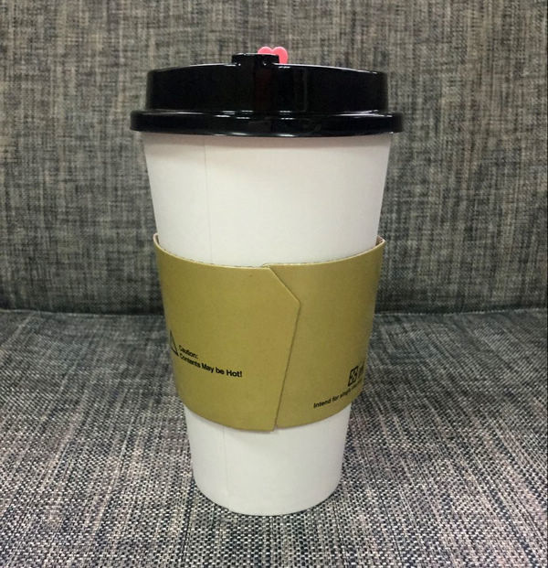 Café quente da luva do copo de papel com cores da impressão deslocada de Flexo do logotipo várias